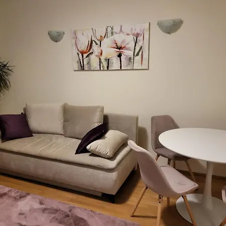 Apartament Free Parking Downtown Boutique Garden Unirii Bucureşti