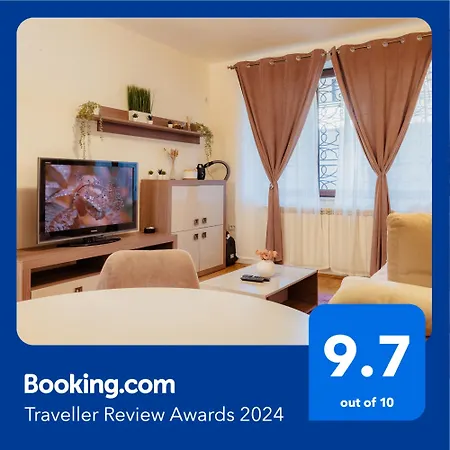 Free Parking Downtown Boutique Garden Unirii Bucureşti