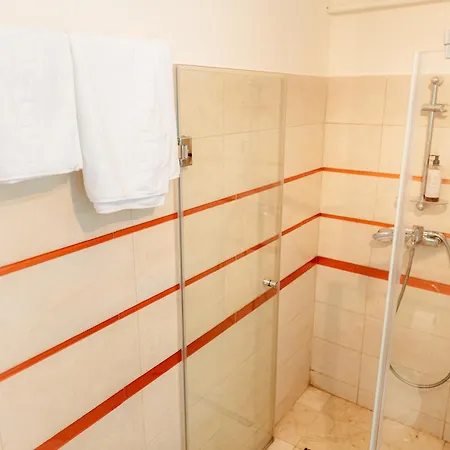 Apartament Free Parking Downtown Boutique Garden Unirii