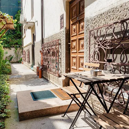 Free Parking Downtown Boutique Garden Unirii *