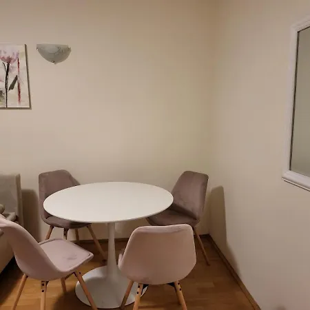 Apartament Free Parking Downtown Boutique Garden Unirii Bukareszt