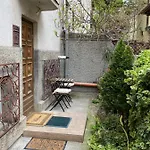 Free Parking Downtown Boutique Garden Unirii 公寓 布加勒斯特