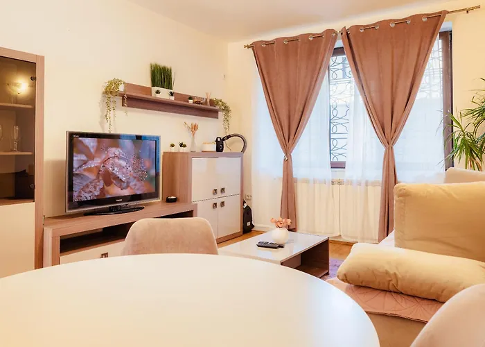 Apartament Free Parking Downtown Boutique Garden Unirii Bukareszt